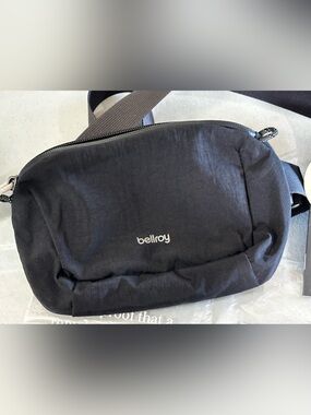 Bellroy Lite Belt Bag Black